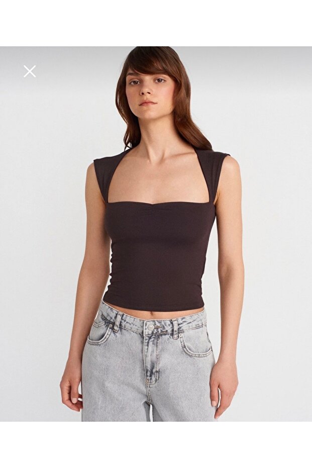 Arkadan bağlamalı crop - 1