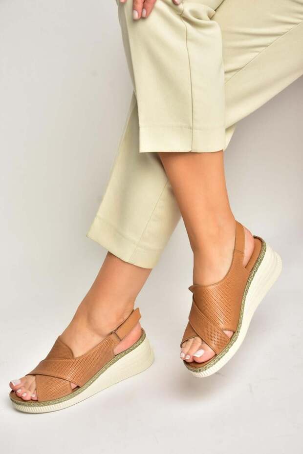 Y555511403 Tan Genuine Leather Wedge Sole Women's Sandals