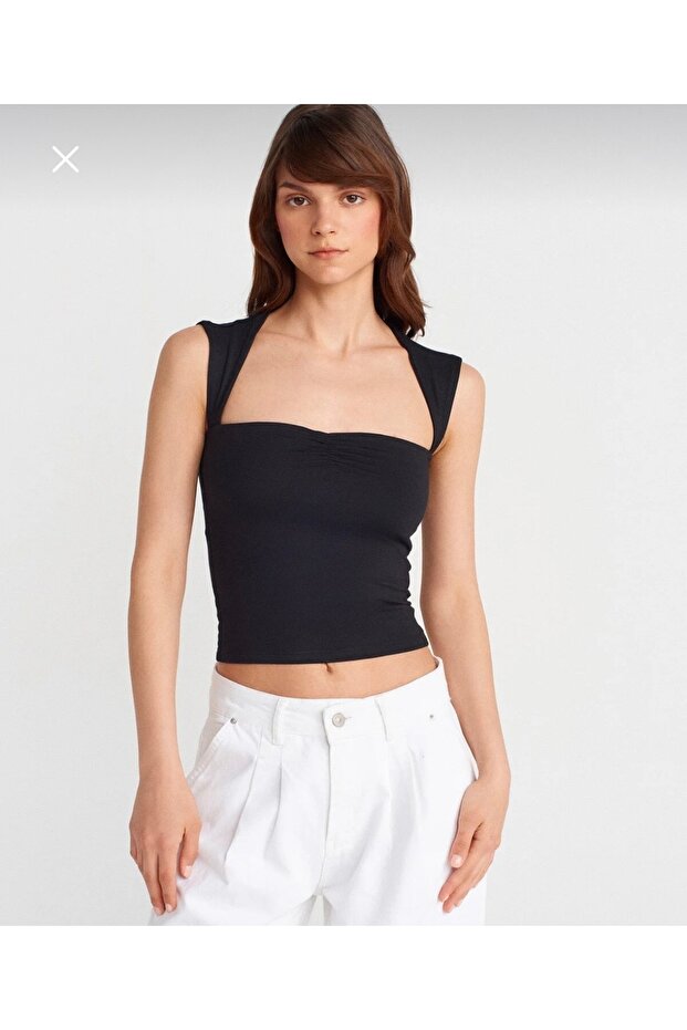 Arkadan bağlamalı crop - 1