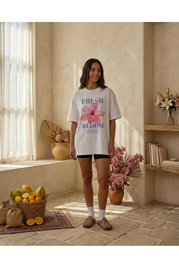 تي شيرت كبير الحجم مطبوع عليه رسومات Fresh Bloom للجنسين