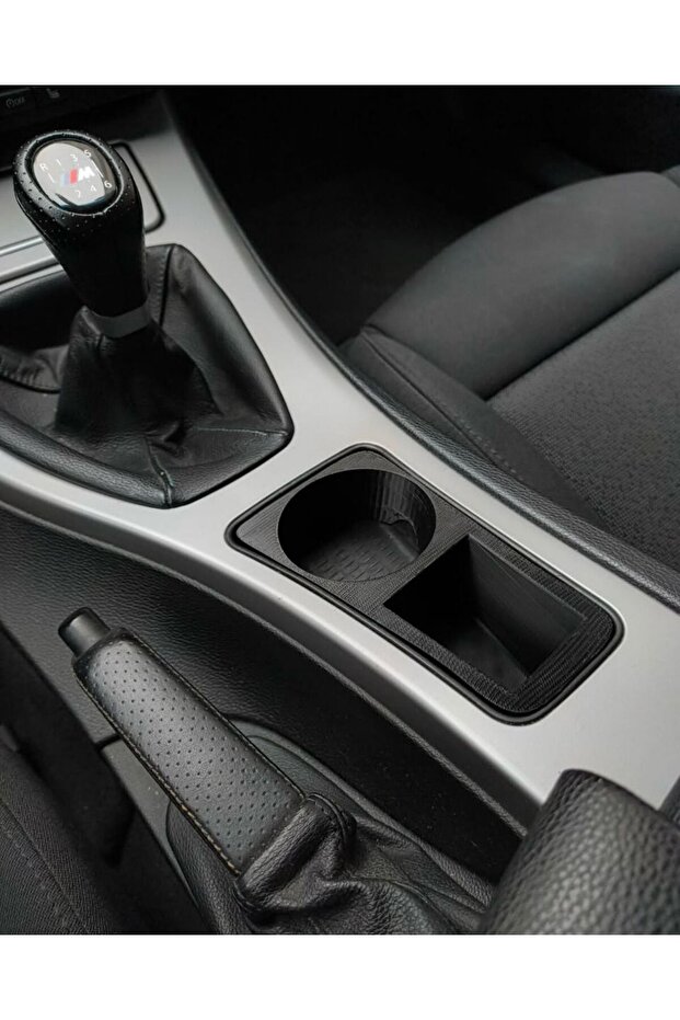 حامل الأكواب E90