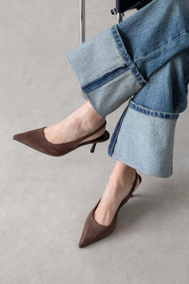 Raye Women's Heeled Suede Shoes Brown