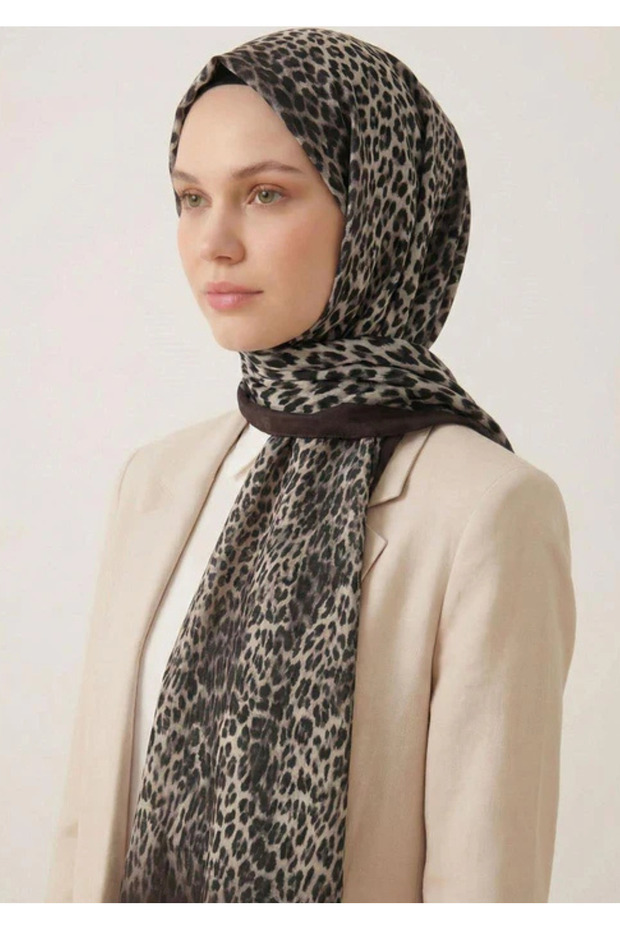 شال ناعم من القطن بنمط الفهد باللون البني الشوكولاتي مقاس 90×200
