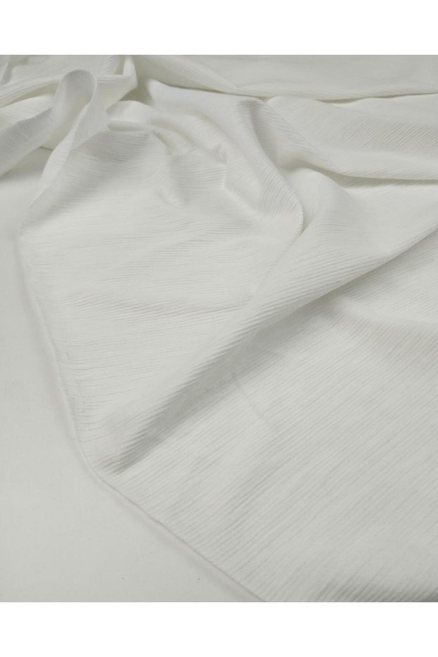 White Colored Knitted Fabric 180X250Cm