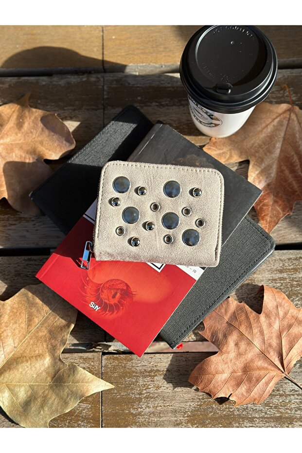 Beaded New Style New Model Wallet for Those Who Like Style