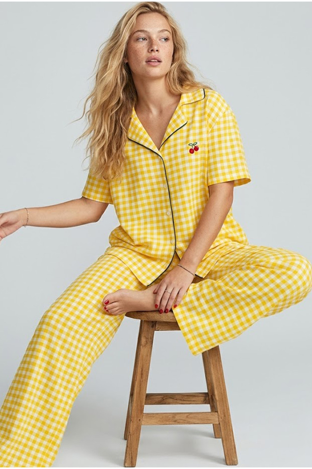 sarı ekose kareli Nakışlı Düğmeli Biyeli İnce Soft Örme Pijama Takımı 8001 - 1