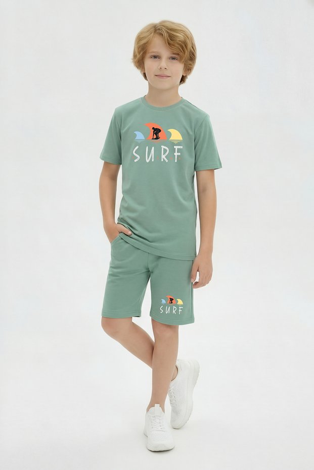 Colorful Capri Print Detailed Boys' Round Neck T-Shirt Top and Bottom Set