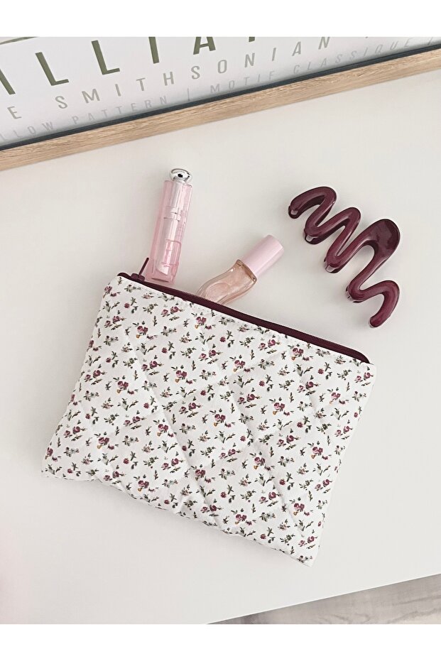 Crispy Floral Patterned Fabric Quilted Bag Size Makeup Bag – Multi-Purpose Travel and Daily Cosmetic Organizer (20X15 cm)