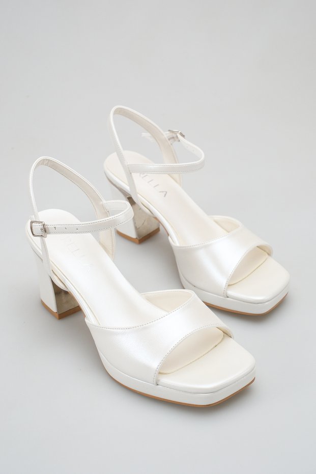 Platform Thick Heeled Bridal Shoes with Ankle Buckle Stylish Evening Dress Wedding Sandals with Buckle Platform