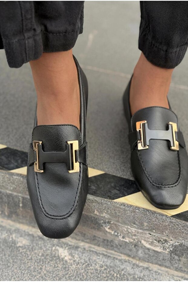Elara Women's Loafer Black Matte Leather