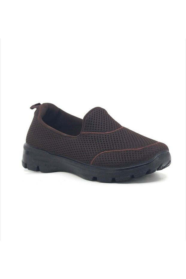 Brown women's sports casual shoes