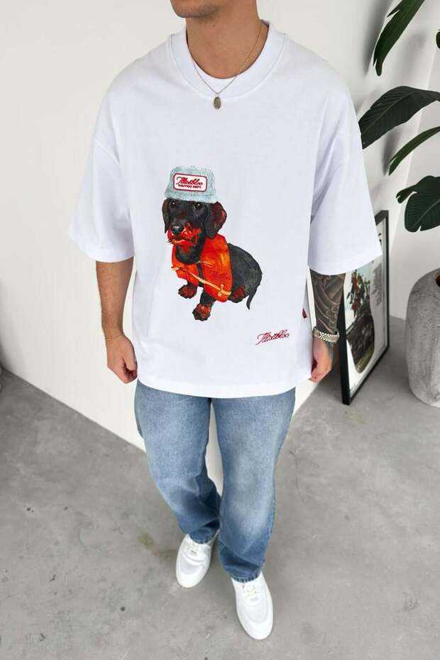 White Cap Dog Printed Premium Oversize T-Shirt