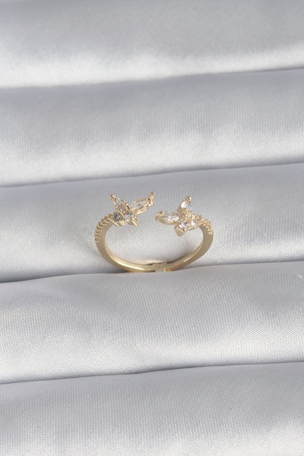 Stylish Brass Gold Color Zircon Stone Butterfly Model Women's Ring Teachers Mothers Valentine's Day Gift