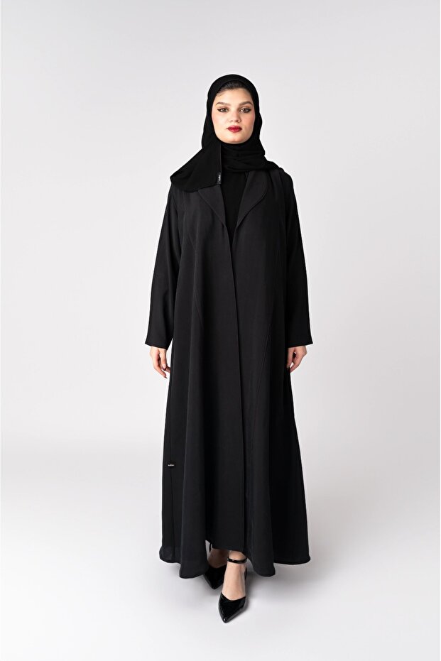 عباية بليزر حرير