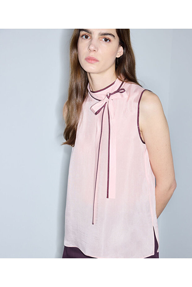 Tie-up blouse