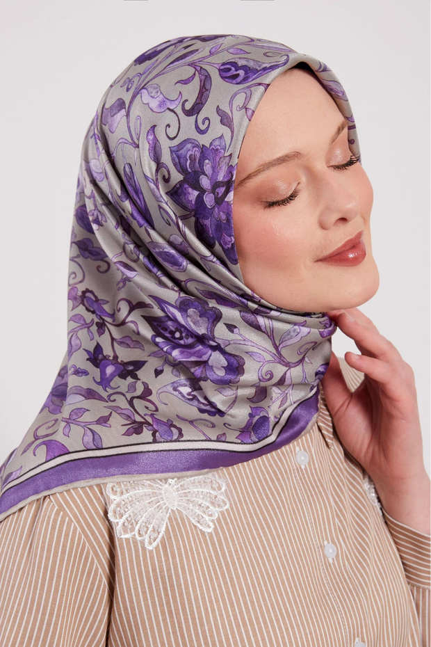 وشاح كريستال بنمط لاليزار أرجواني