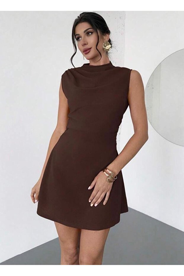 Rochie mini cu guler înalt - 4