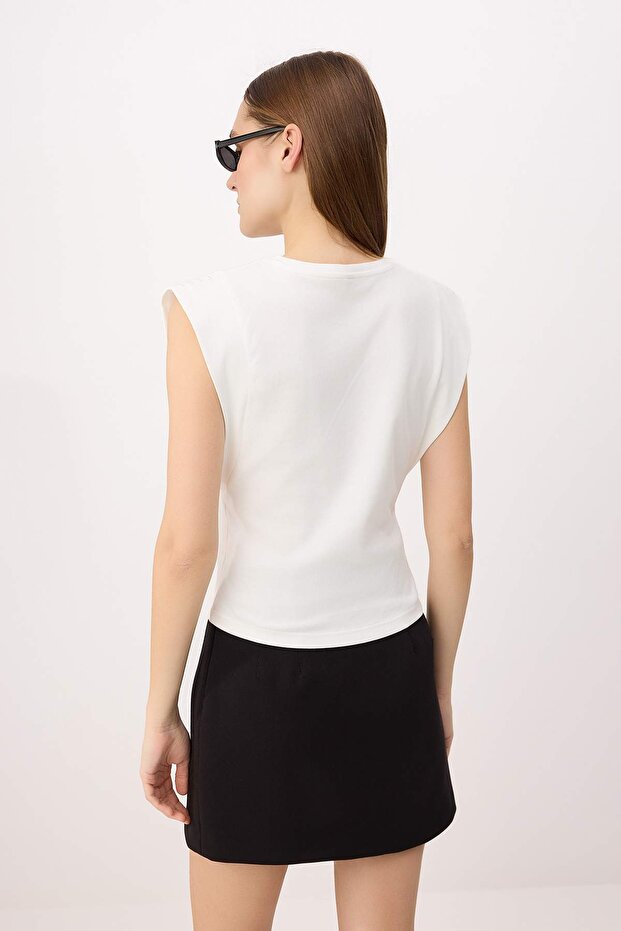 Ekru Regular/Normal Kalıp Kolsuz Taş Detaylı Tok %100 Pamuk Örme T-shirt TWOSS26TS00231 - 4