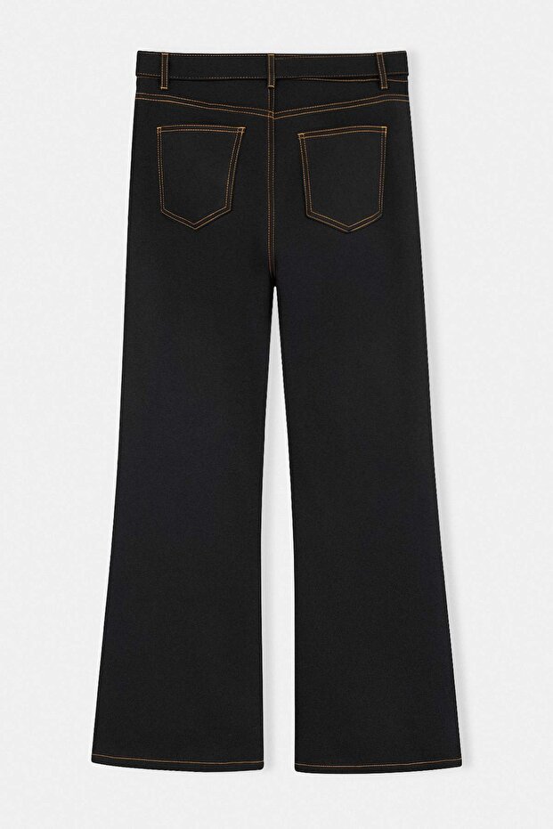 Solmayan Siyah Yüksek Bel Kemerli İspanyol Paça Esnek Flare Fit Büyük Beden Jeans TBBSS26CJ00039 - 9