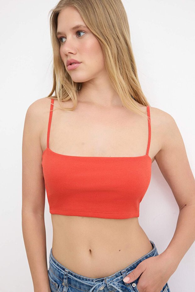 Kırmızı Fitted Süper Crop Askılı Straplez Kolsuz Pamuk Ribana Örme Atlet TWOSS26AL00044 - 1