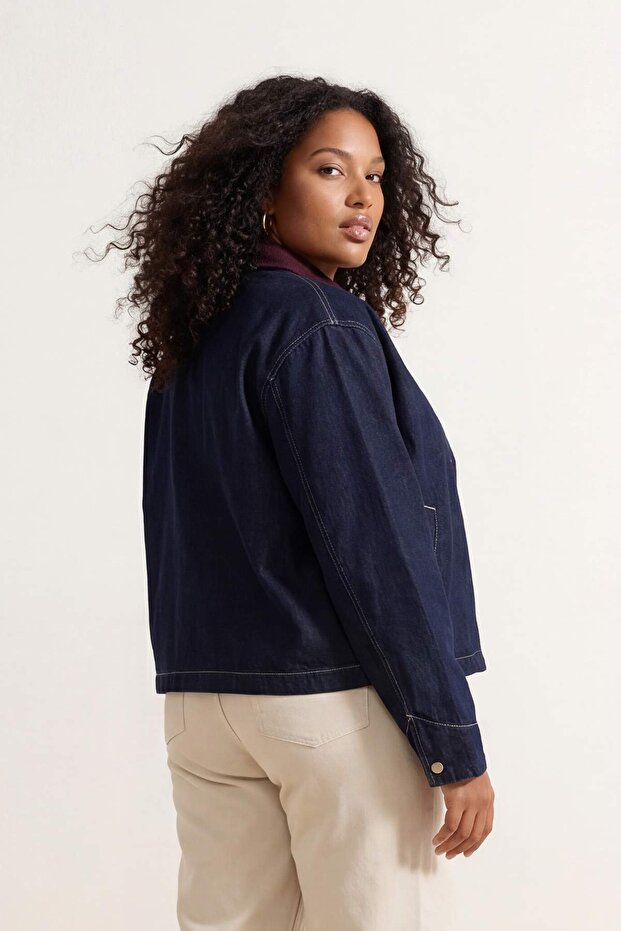 Koyu Mavi Kadife Yaka Detaylı Oversize 100% Pamuk Non-Stretch Büyük Beden Denim Ceket TBBSS26AG00011 - 3