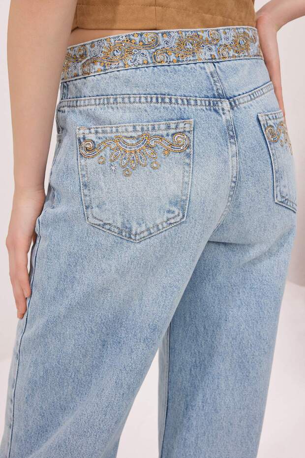 Mavi Kemeri Nakış Detaylı Yüksek Bel Wide Leg %100 Pamuk Jeans TWOSS26JE00210 - 4