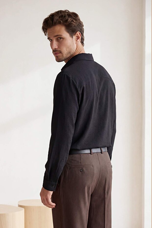 Siyah Normal Kalıp/Regular Fit Dokulu Yazlık Erkek Dokuma Gömlek TMNSS26GO00028 - 3