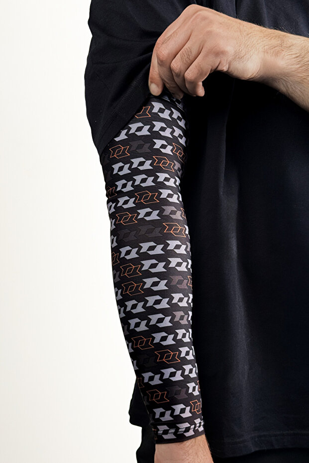 More Gaming Sleeve Arm Long - 3