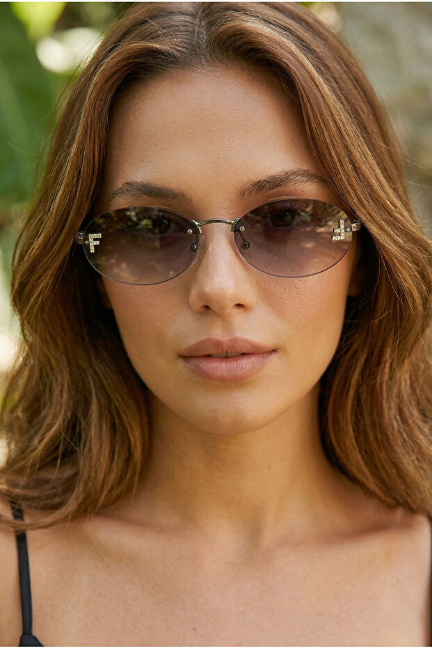 Fantasy Black Sunglasses Oval Frame 52 Ekartman