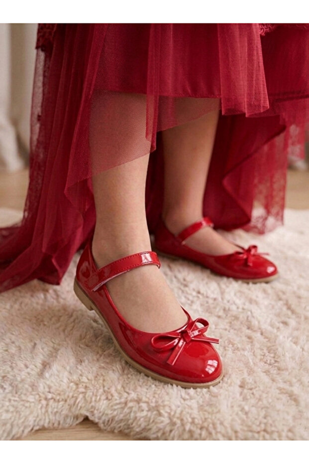 Girl's Ballerina Shoes with Mustache Bow