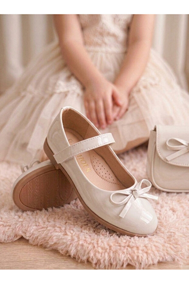 Girl's Ballerina Shoes with Mustache Bow