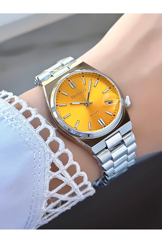 Calendar Dial Metal Cord Unisex Wrist Watch