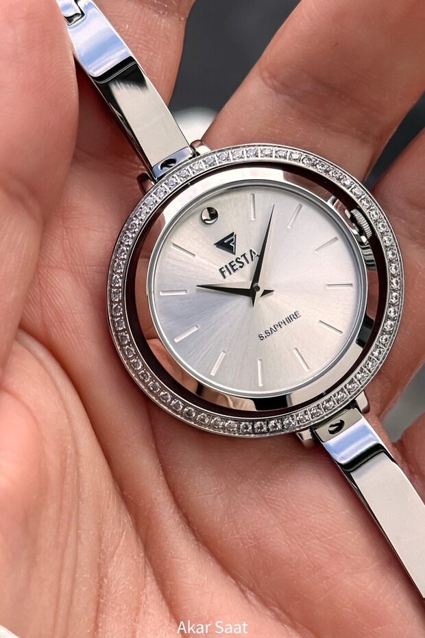 F24096L Metal Band Women's Wristwatch
