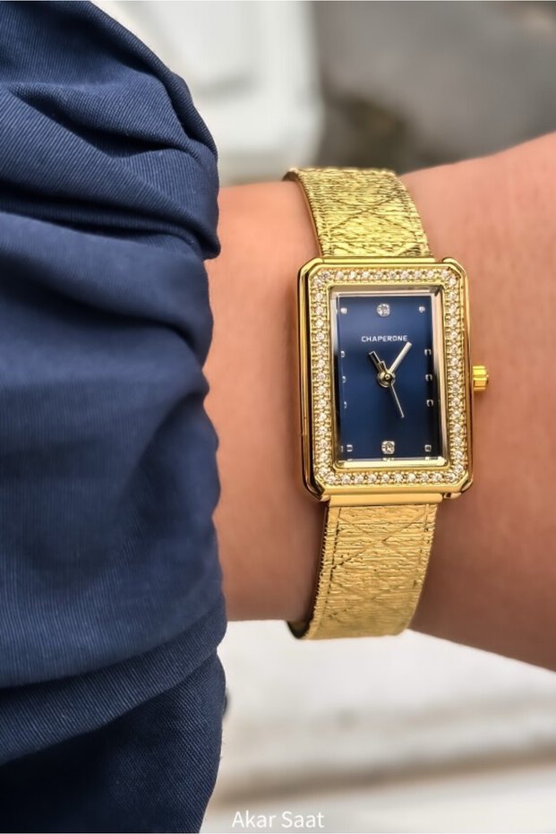 Ch009118L Metal Band Women's Wristwatch
