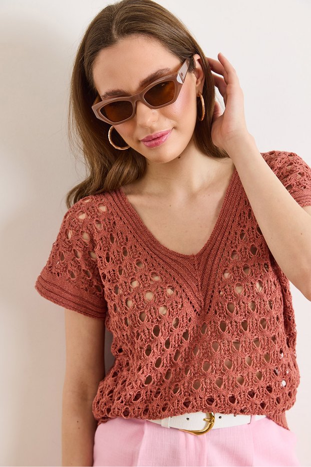 Women's Dusty Rose V-Neck Openwork Cotton Knitwear Blouse Blz-19003284