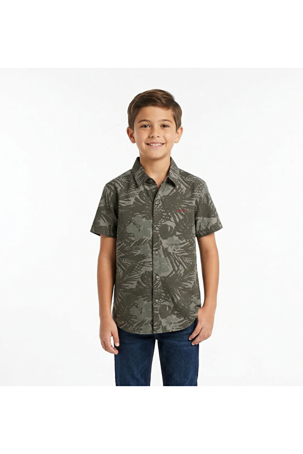 Boys Camouflage Print Short Sleeve Shirt – Casual Button‑Down