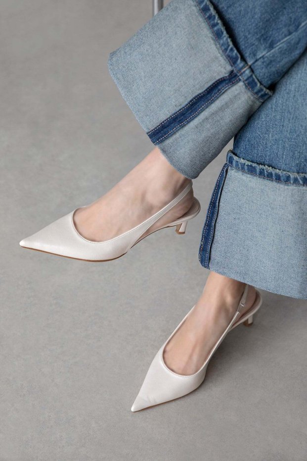 Molly Women's Heeled Wrinkled Leather Shoes Beige