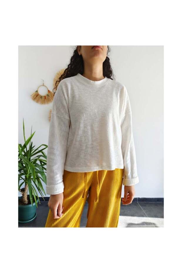RETRO BEYAZ OVERSİZE TRİKO BLUZ