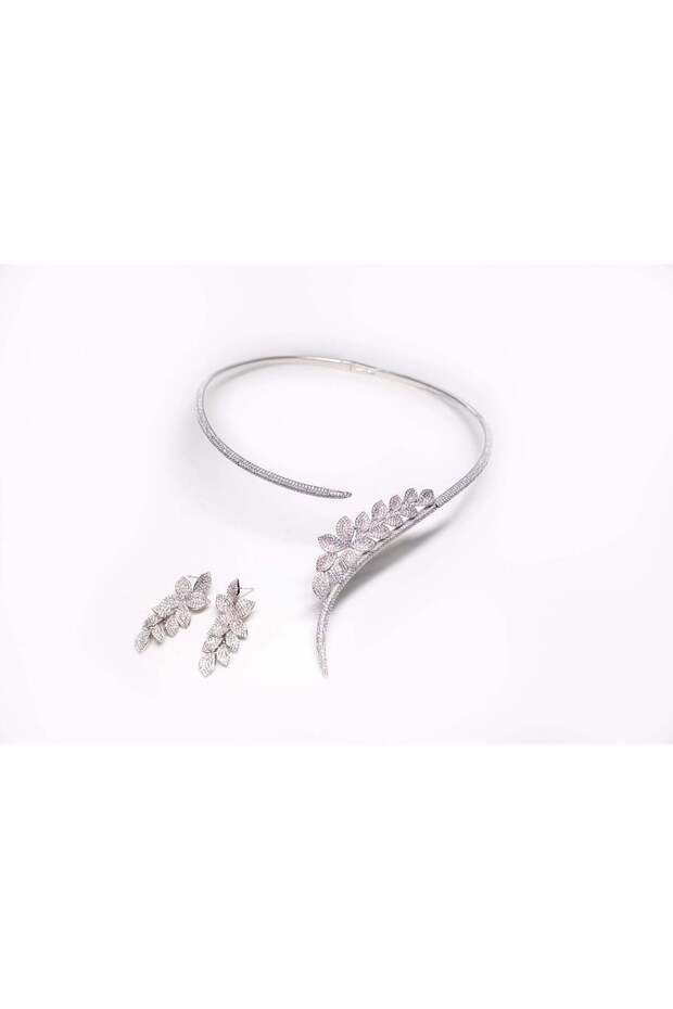 Elan de Plume Necklace