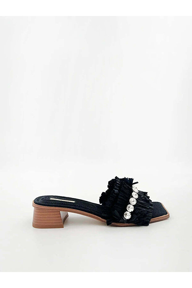 RAFFIA MULE