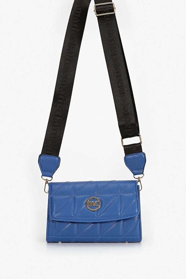 QUILTED MESSENGER BAG