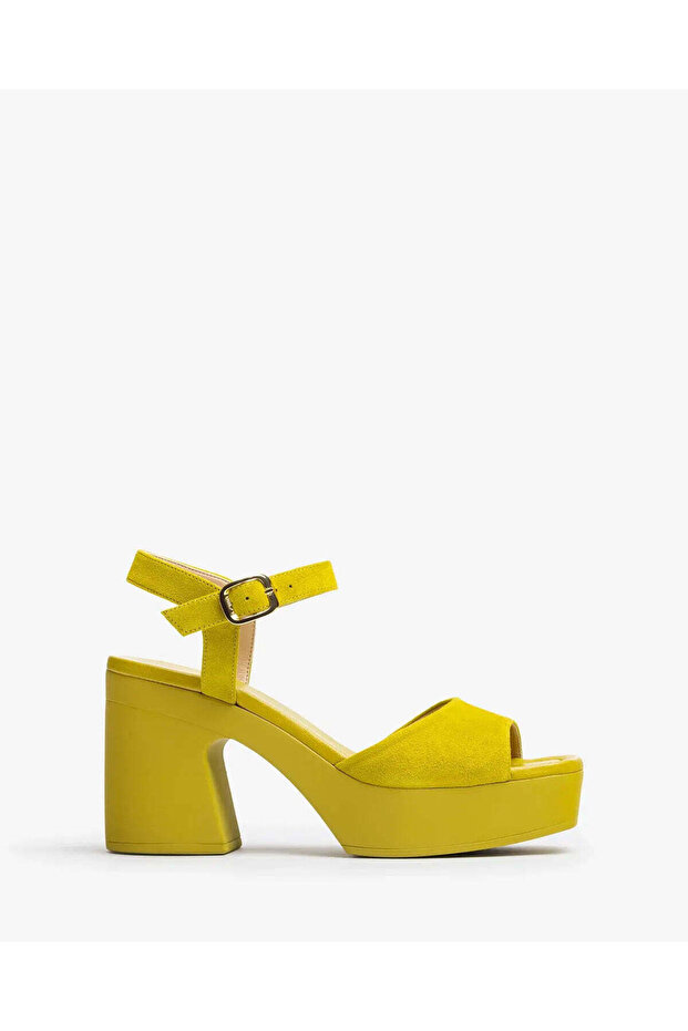 MONOCHROME SANDALS