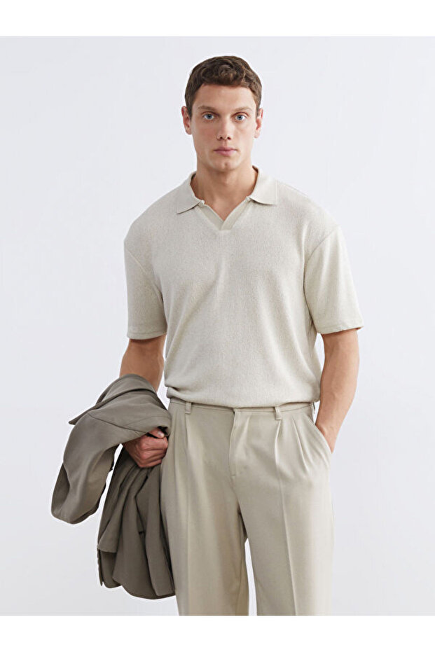Esvab • Modern & Distinctive Devrik Roba Collar Men's T-Shirt