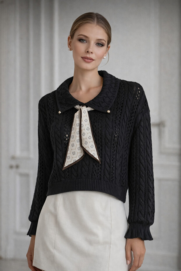 Scarf Detailed Knitwear Blouse