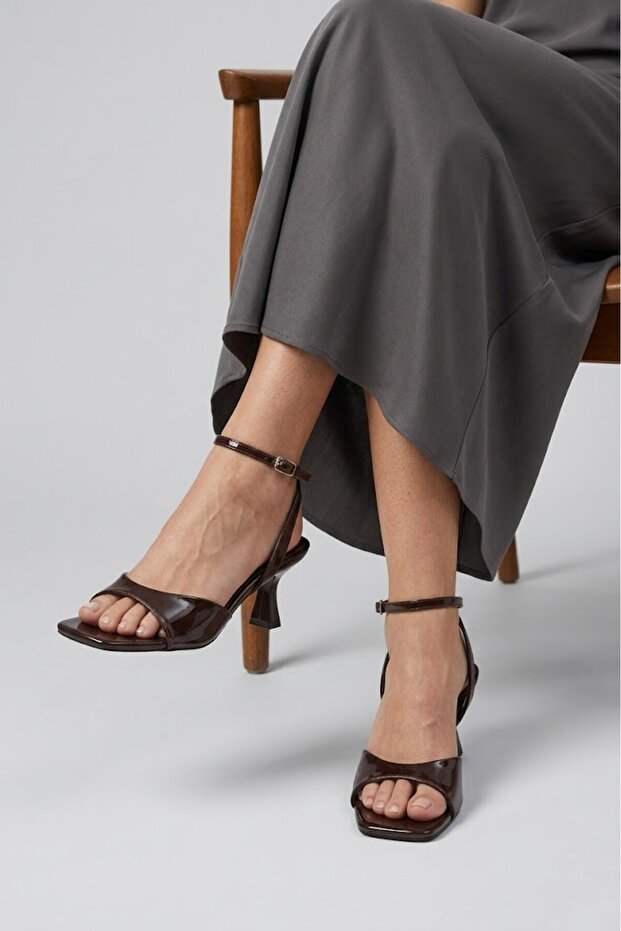 Women's High Heels with Straps from All Sides