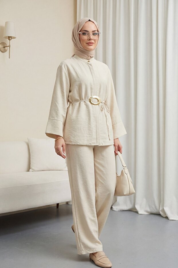 Cupra Suit with Belted Waist and Half-Buttoned Trousers -Beige