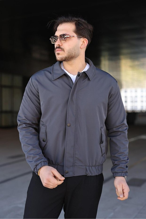 Manmuxi Slim Fit Zippered and Snap-Protected Lined Water-Resistant Men's Seasonal Bomber Jacket