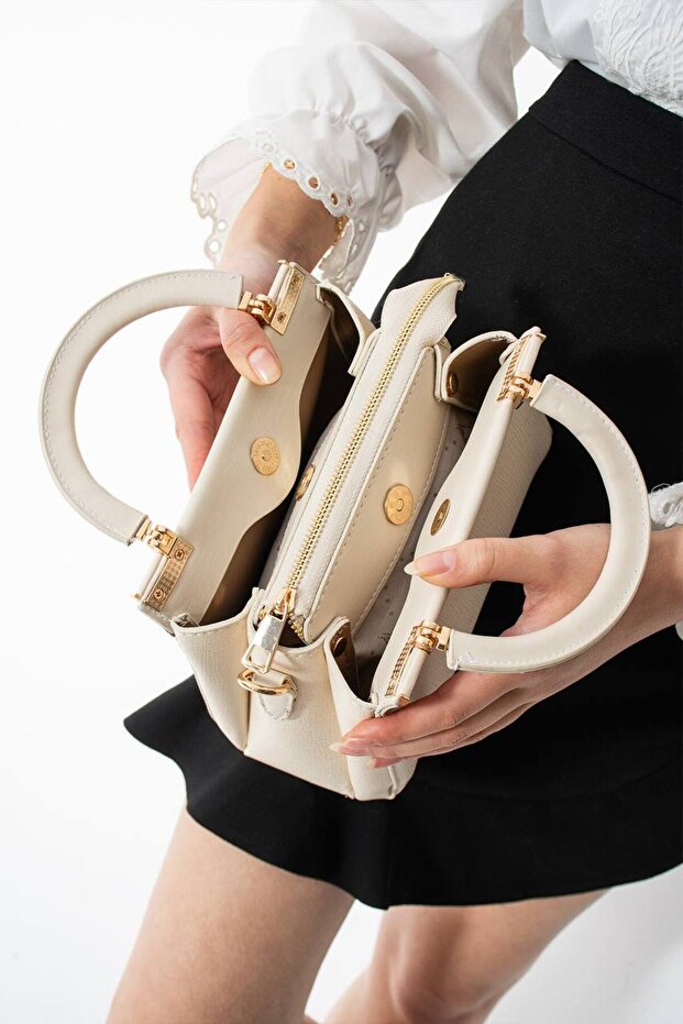 Women's Medium Size Handbag with Long Shoulder Strap (En 21.5 Length =16)