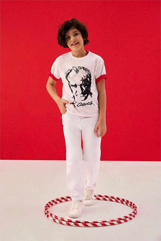 Ataturk Printed White Boy's T-Shirt B6938A8/Wt34