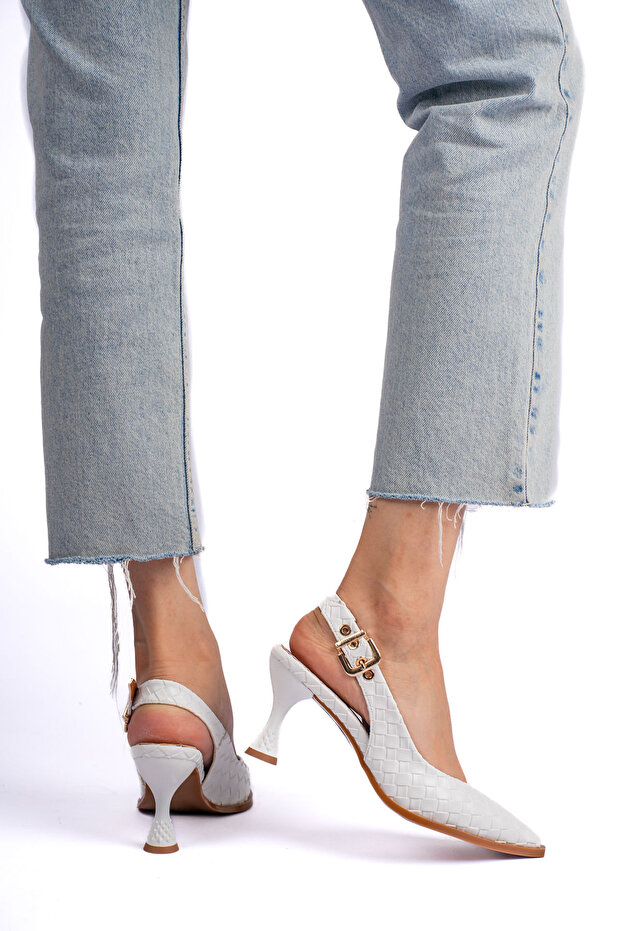 Women's White Knitted Patterned Pointed Toe Buckle Heeled Shoes Special Design Heel Daily & Office